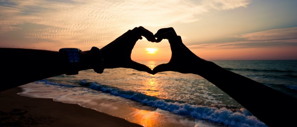 Soul Mates and Twin Flames – Sacred Relationships - The Psychic School